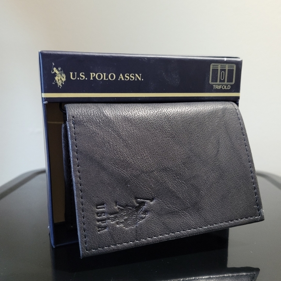 Polo Assn. Wallet - Picture 2 of 2